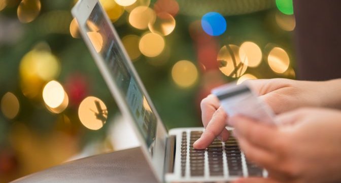 Omni-Channel Retail Strategies to Boost Sales This Holiday Season